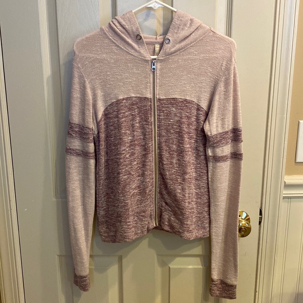 zip up jacket